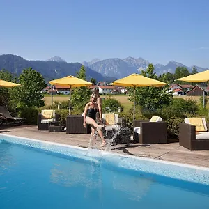 Sommer - Urlaubs- Und Wellnesshotel 4* Füssen